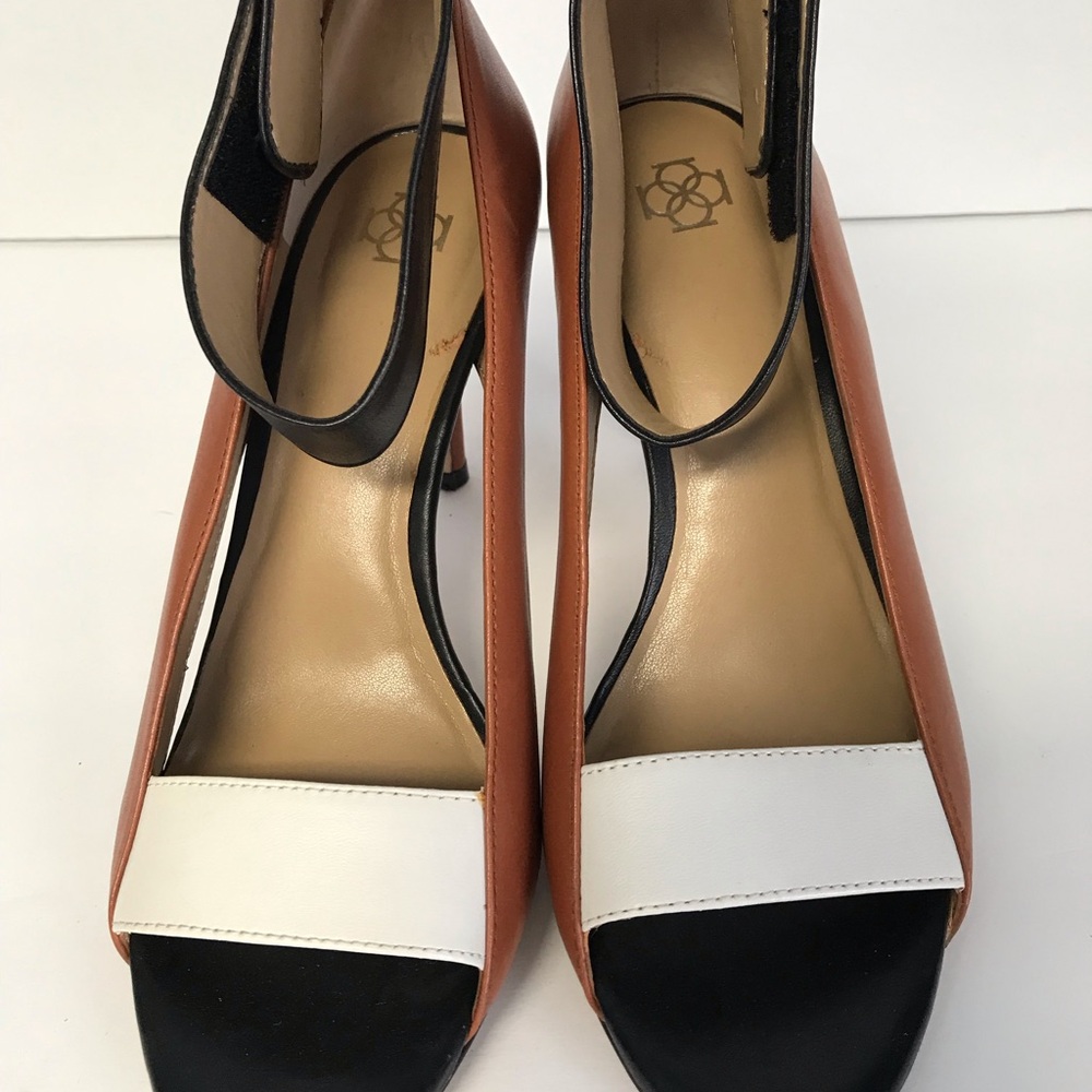 Chic Two-Tone Heels Anne Taylor Size 7 1/2